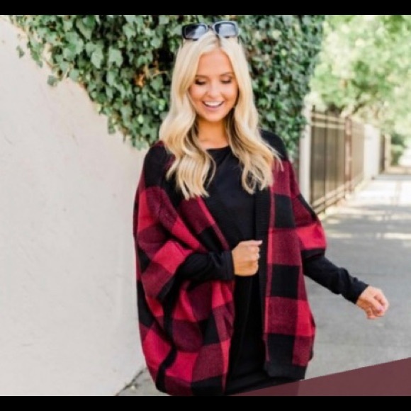 Buffalo Plaid Poncho/Cardigan - Picture 1 of 4